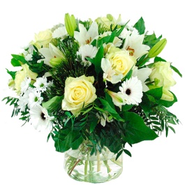 Luxe wit boeket met o.a. witte rozen lelies en gerbera's